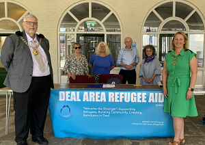 Mayor and Mayoress join DARA at the Town Hall to mark refugee week