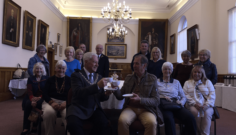 The Mayor welcomed our friends from St Omer